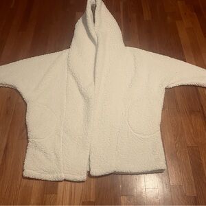 Cozy cream color Sherpa Jacket pockets and hood